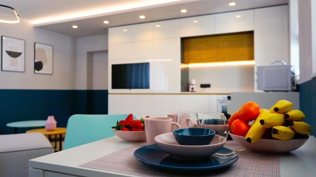 Апартамент Жасмин С Частен Гараж - Jasmin Apartment With Private Garage Βάρνα Εξωτερικό φωτογραφία