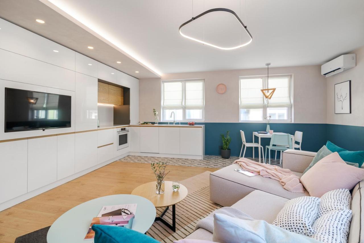 Апартамент Жасмин С Частен Гараж - Jasmin Apartment With Private Garage Βάρνα Εξωτερικό φωτογραφία